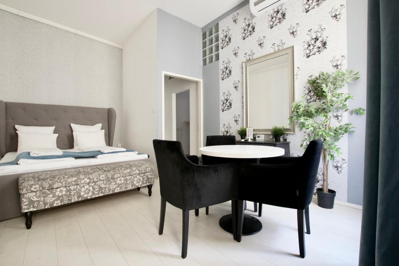 Premium By Hi5 - Astoria Square Apartamento Budapeste